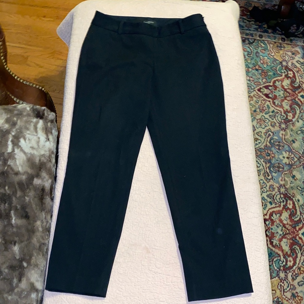 Talbots petites size 4 black pants w side zipper; excellent condition